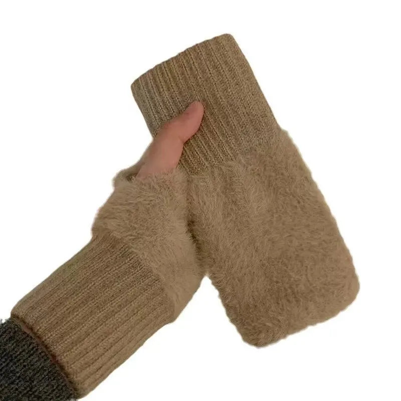 New Ins Style Half Finger Plush Gloves High Value Princess Warm Winter Touchscreen Gloves for Students in Class